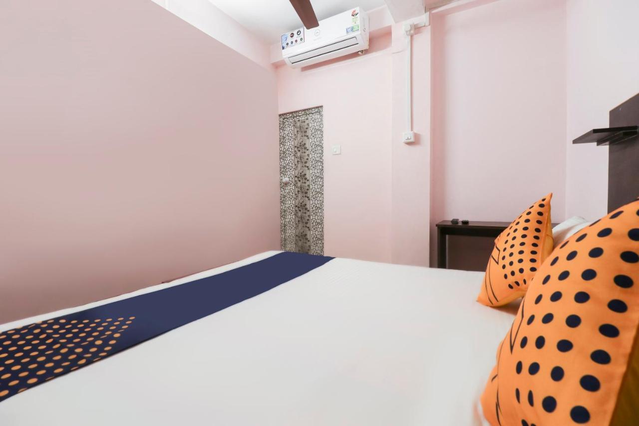 Spot On 26688 Jacob'S Residency 호텔 Narakal 외부 사진